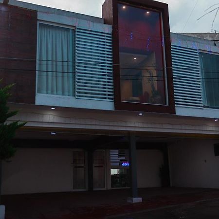 Hotel Las Torres Tehuacan Bagian luar foto