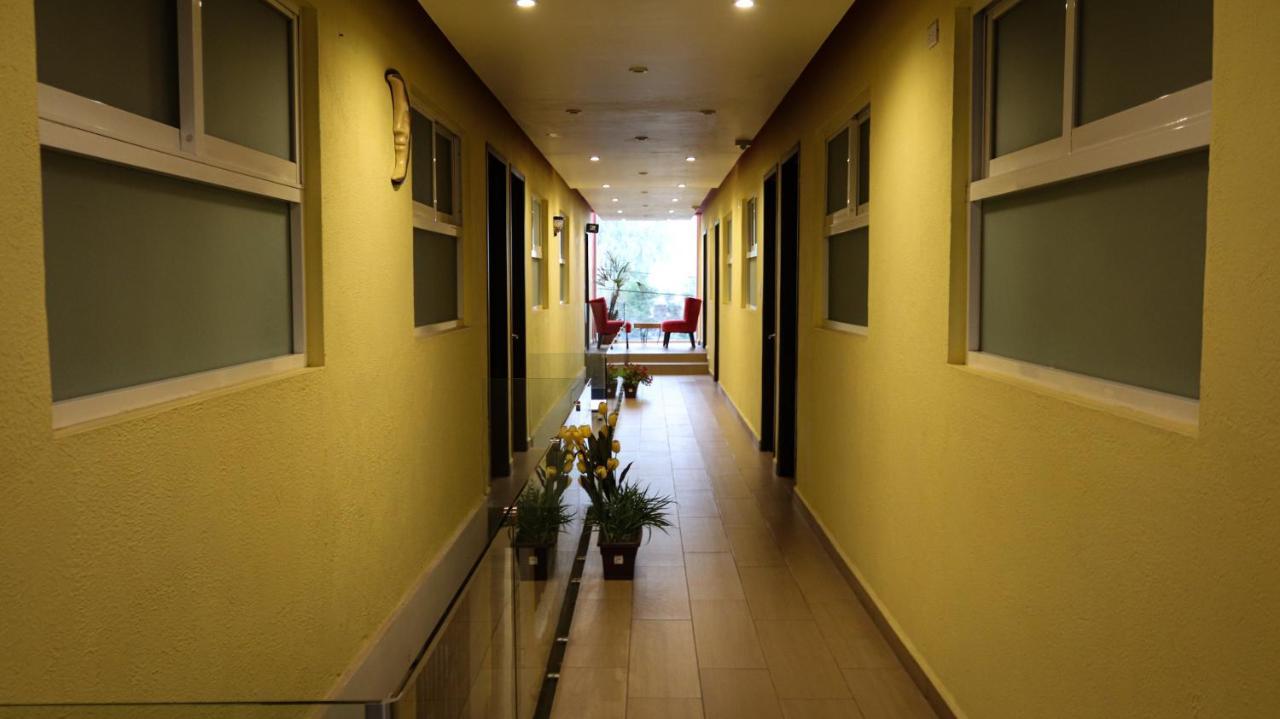 Hotel Las Torres Tehuacan Bagian luar foto
