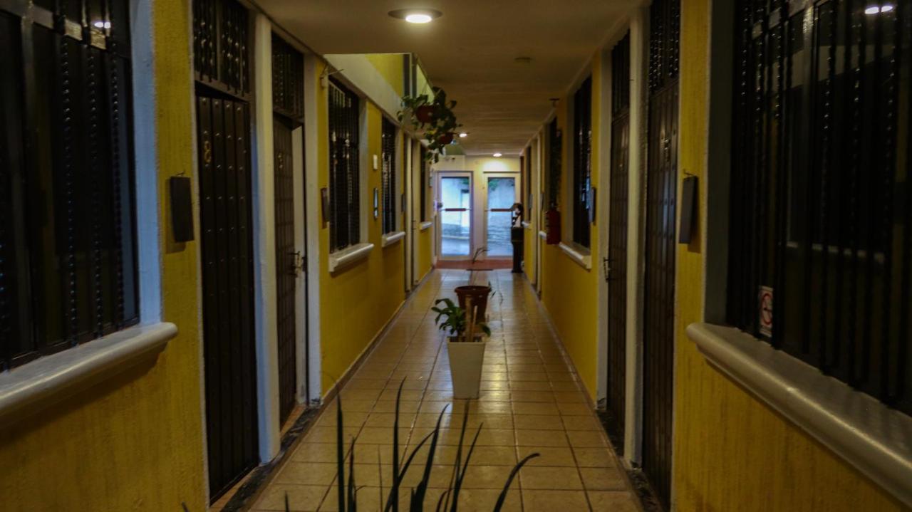 Hotel Las Torres Tehuacan Bagian luar foto
