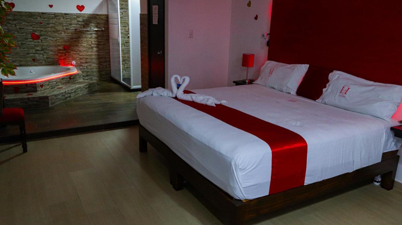 Hotel Las Torres Tehuacan Bagian luar foto