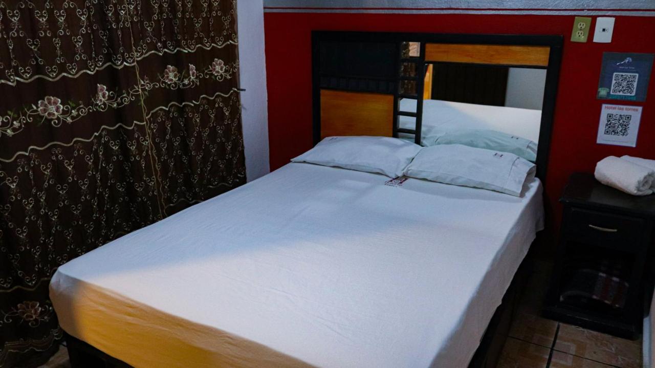 Hotel Las Torres Tehuacan Bagian luar foto
